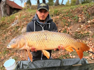 Nebehaj Gábor Q-Baits teszthorgász